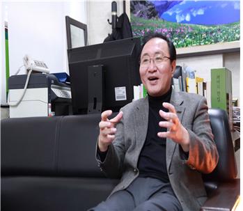 [인터뷰] ‘자유인, 문화인, 평화인’ 노회찬 정의당 전 대표를 만나다